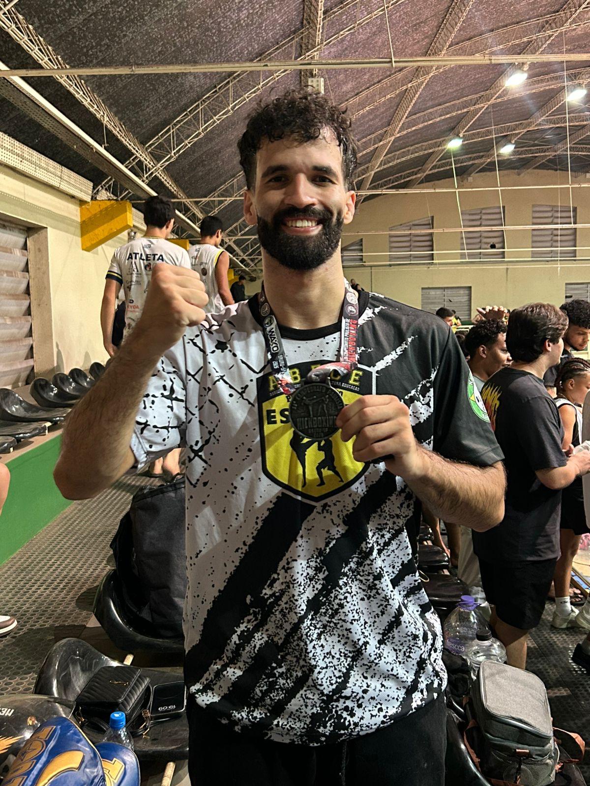 Matheus Beni — 3