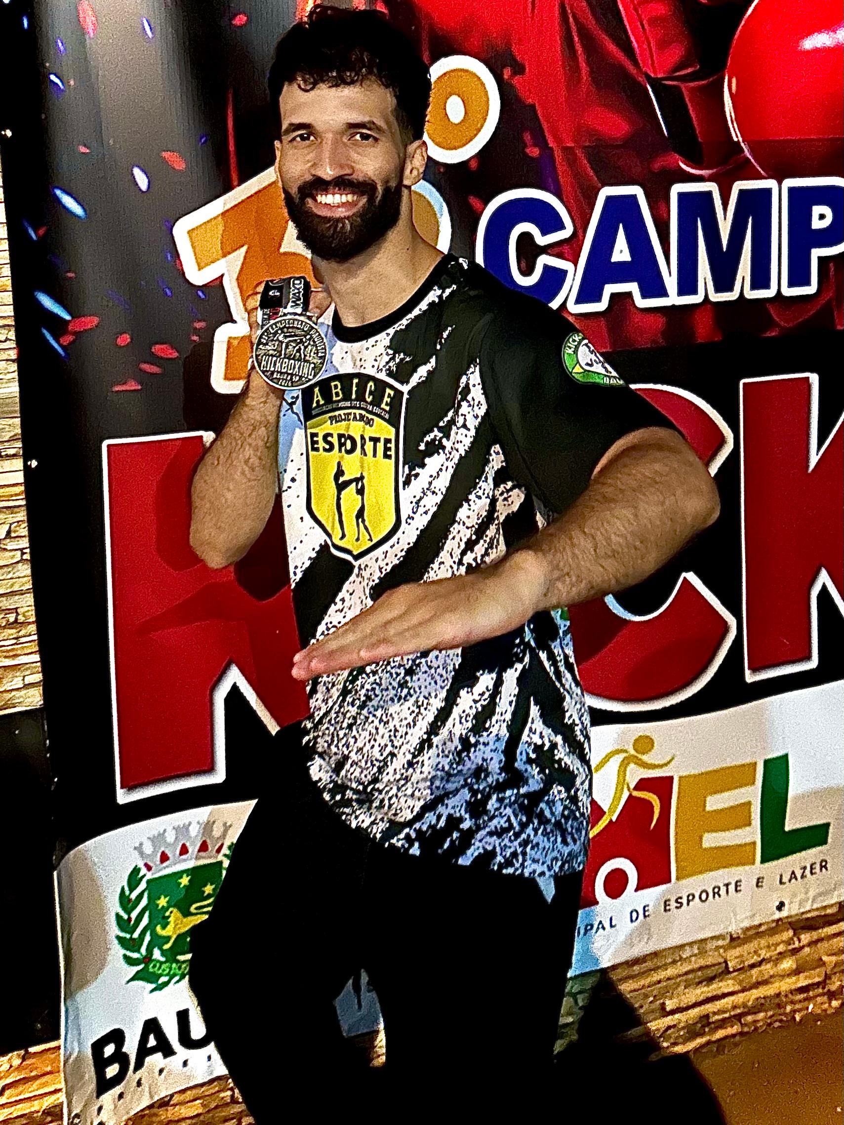 Matheus Beni — 4